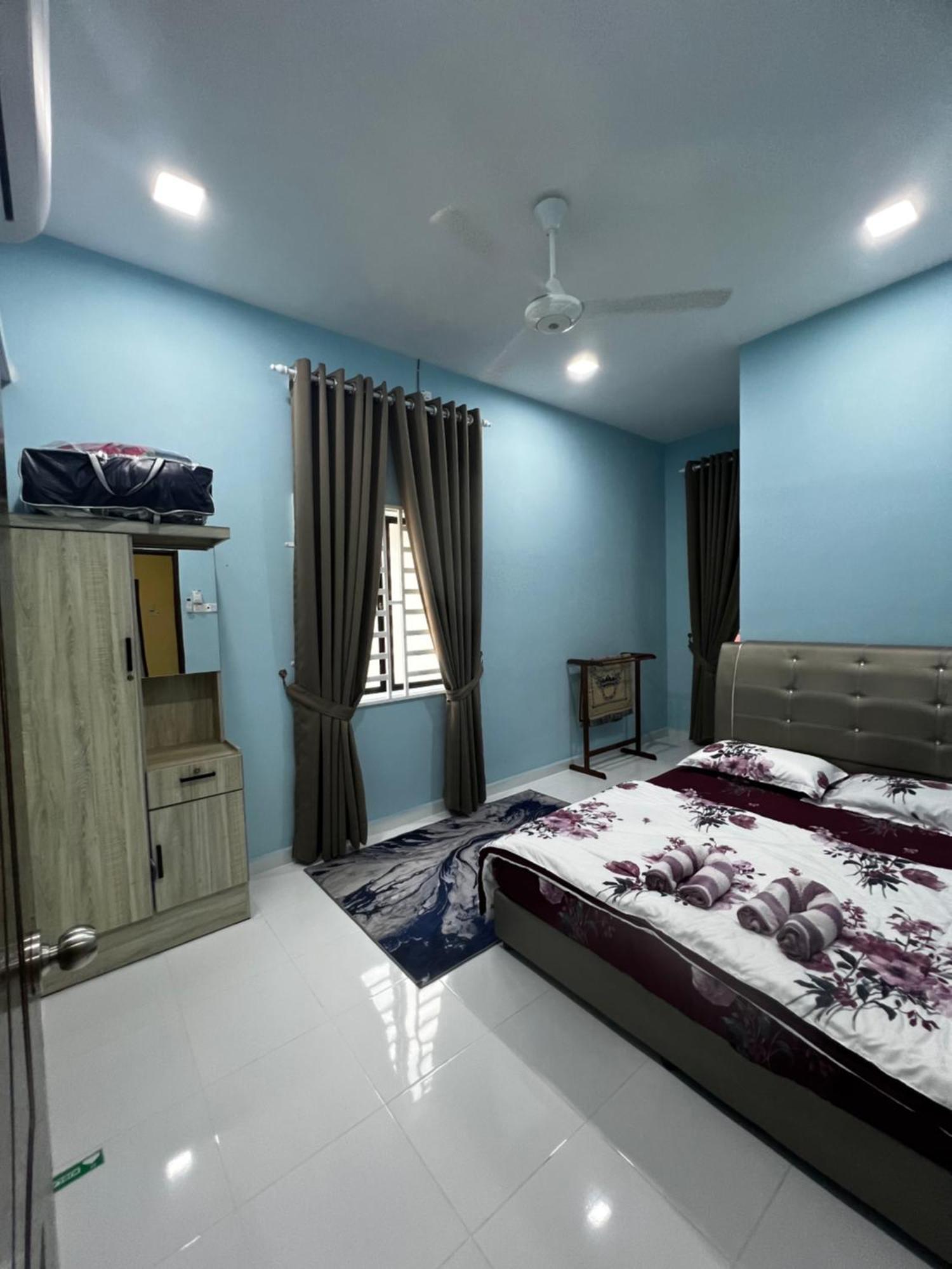Yatee Homestay Kuala Terengganu Ngoại thất bức ảnh